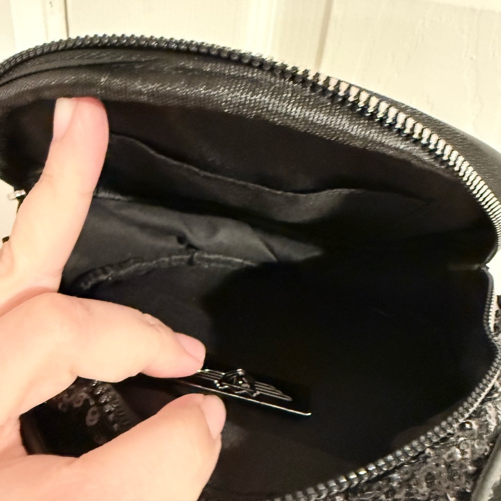 Black Sequin Disney Poison Apple Crossbody Bag - Picture 4 of 4